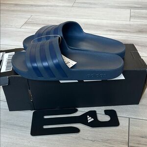 Adidas Adilette Aqua blue slides size 9 mens 10 womens NEW